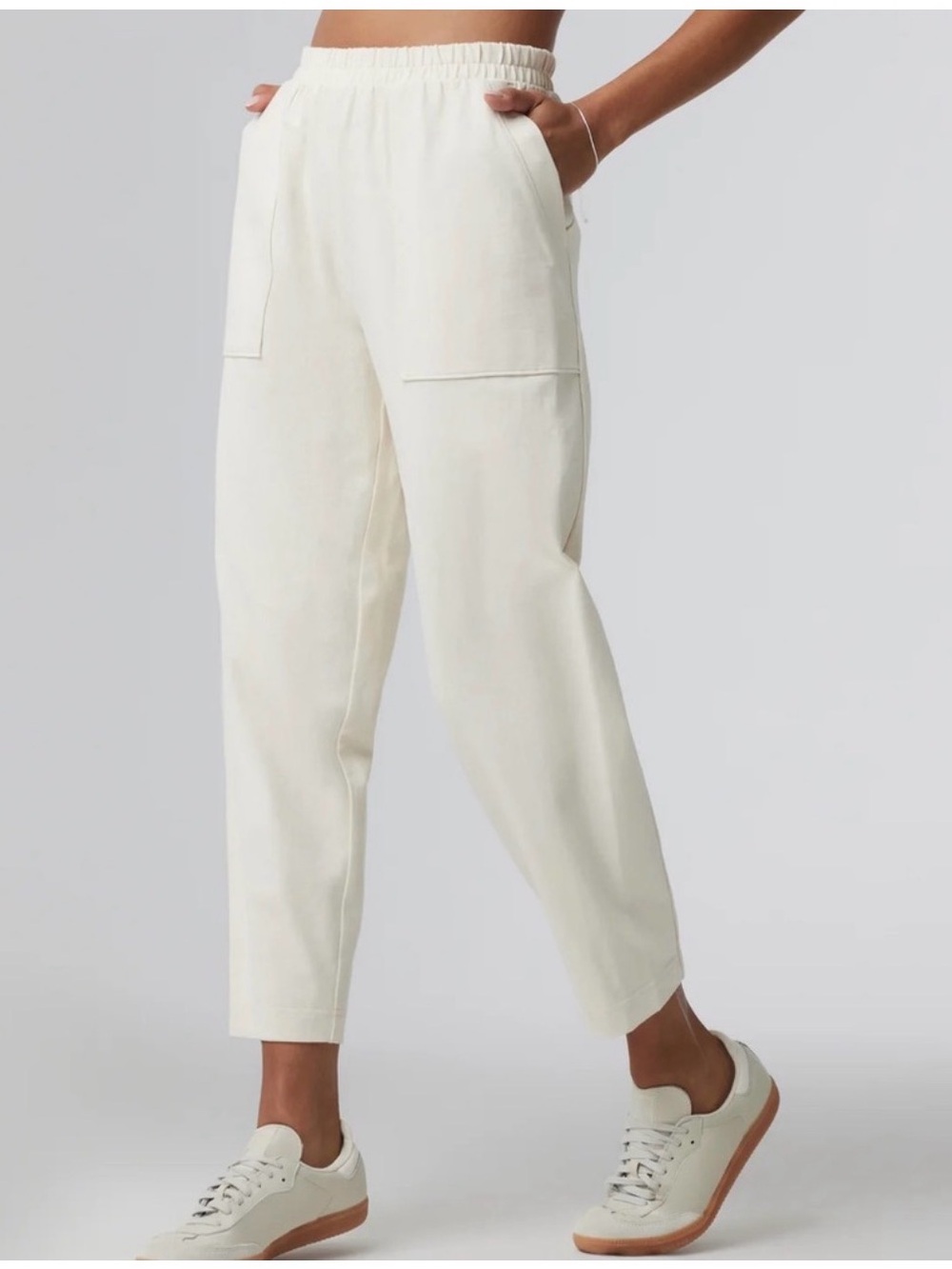 Vuori Mackenzie Pant in Natural - Picture 2 of 8